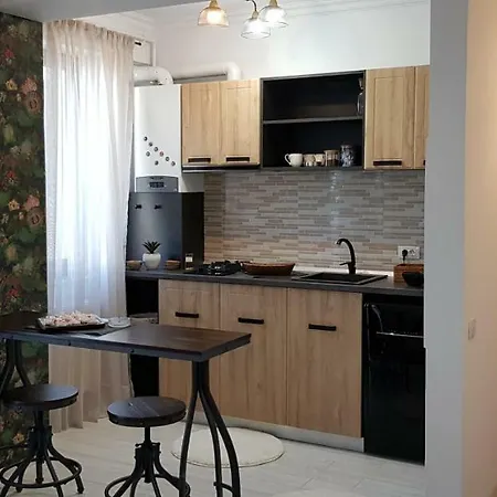Apartment Solid 387 Mamaia