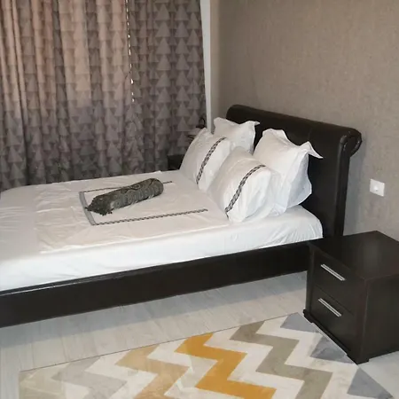 Solid 387 Apartment Mamaia